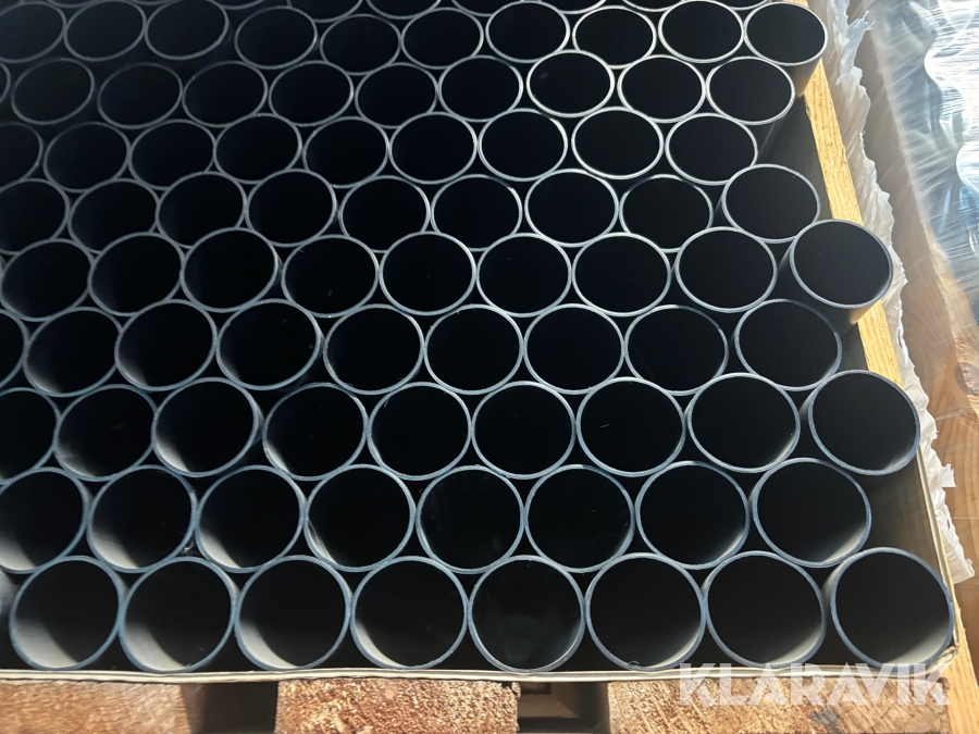 ABS rör svart ca 527 stycken