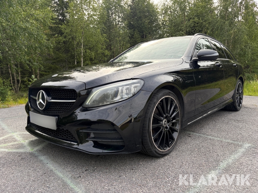 Mercedes-Benz C220d