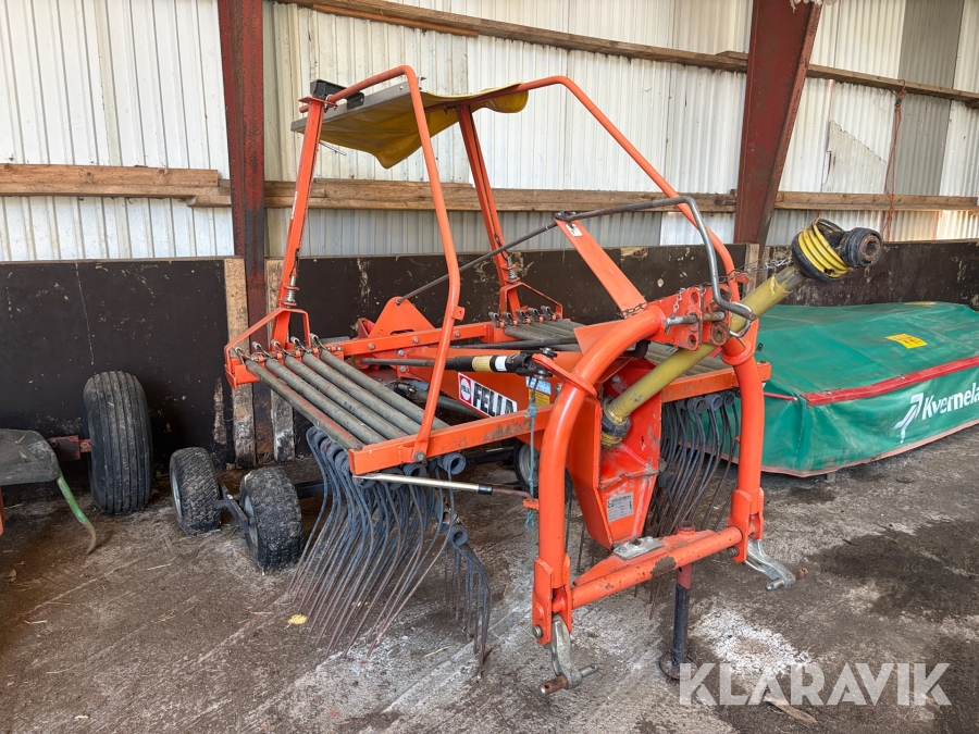 Strängläggare Fella TS 426 DN