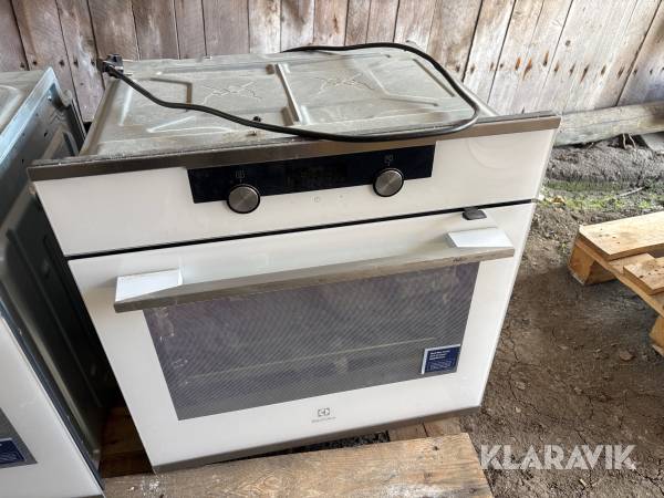 Ugn Electrolux UMCB30NH