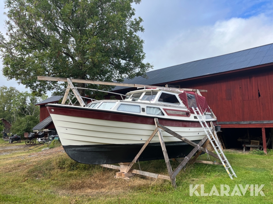 Båt Saga 27