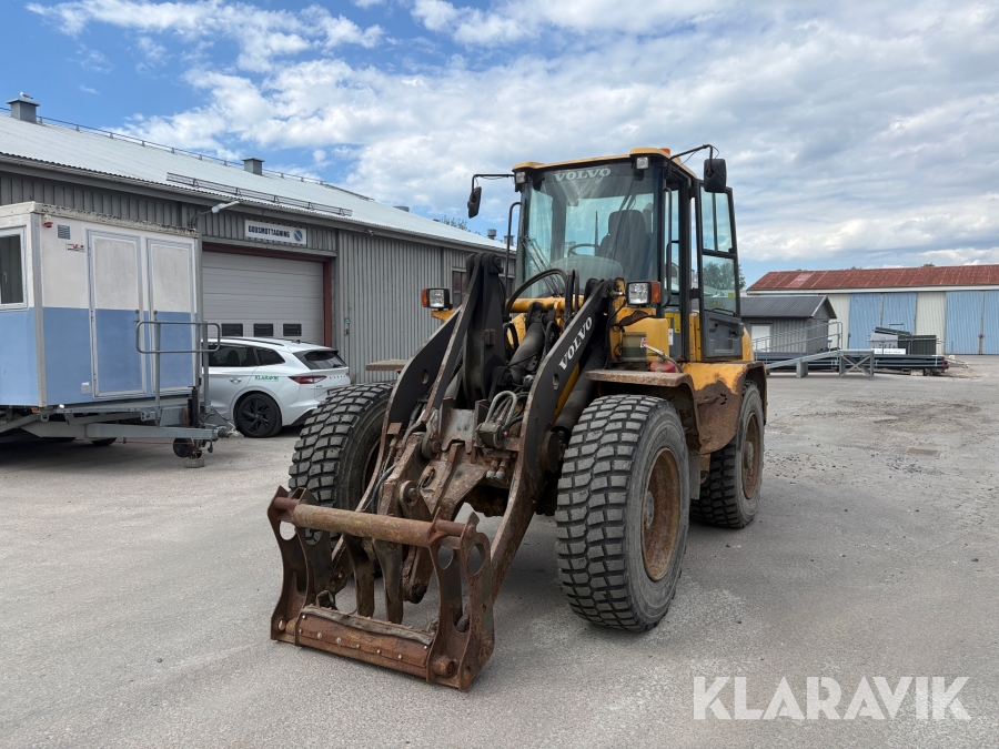Hjullastare Volvo L45 B med 2 st redskap