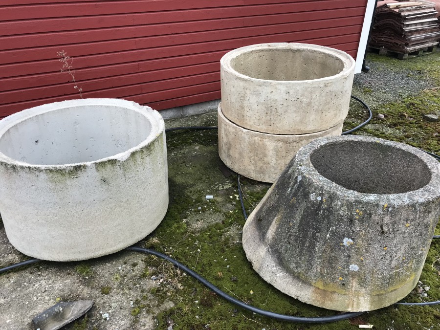 Brunnsringar i betong 