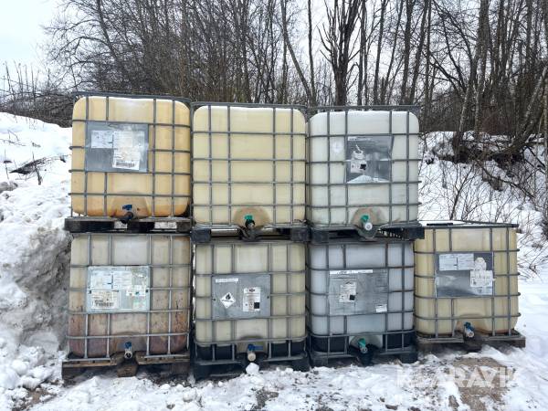IBC-tank 1000L, 7st med pall och stålbur