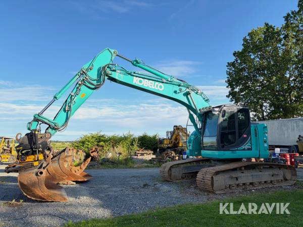 Grävmaskin Kobelco SK270SRLC-5E med Makin 3D grävsystem, tiltrotator och 4 st redskap