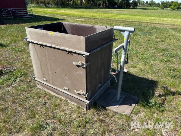 Plastpressare Myrby