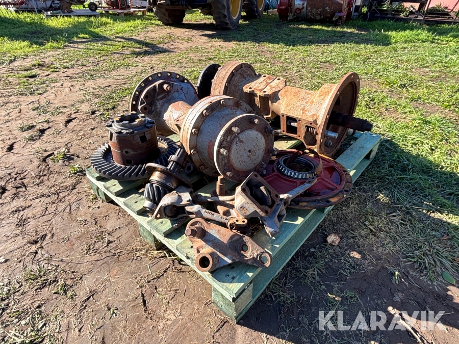 Delar till bakaxel Massey Ferguson 165