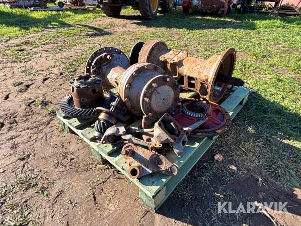 Delar till bakaxel Massey Ferguson 165