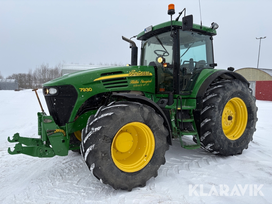 Traktor John Deere 7720