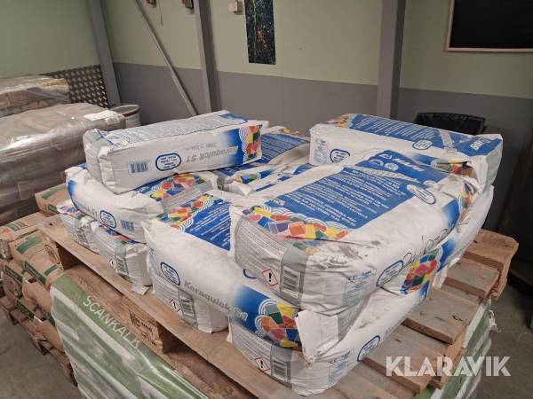Cementbaserad fästmassa Mapei Keraquick S1 15st