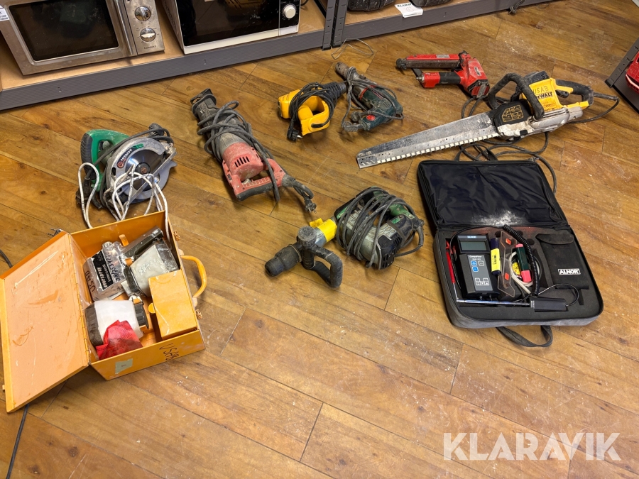 Diverse Byggmaskiner 9st