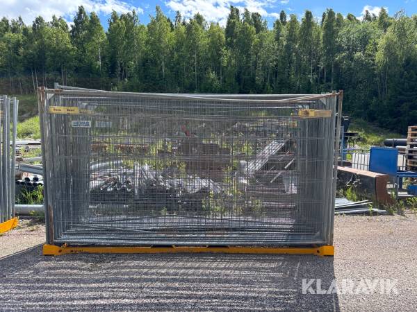 Byggstängsel BGFIX 105m med fötter & klämmor
