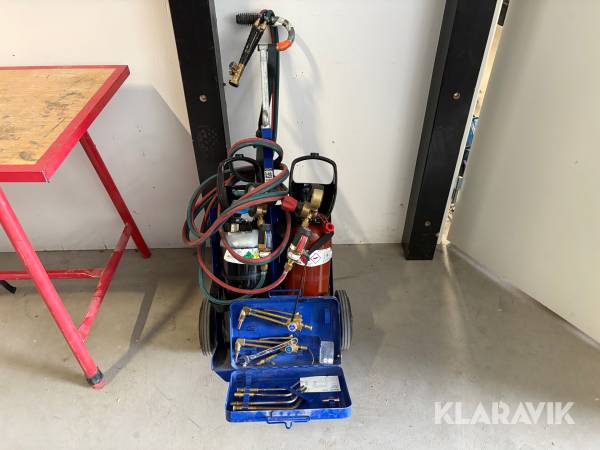 Skärbrännare med munstycken