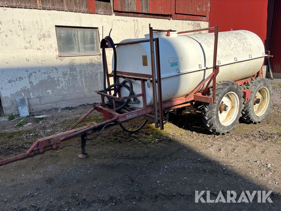 Tankvagn Lindus 3600L