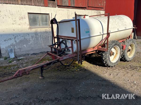 Tankvagn Lindus 3600L