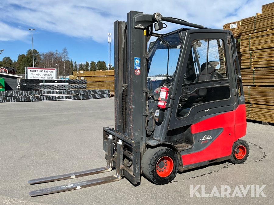 Truck Linde E30