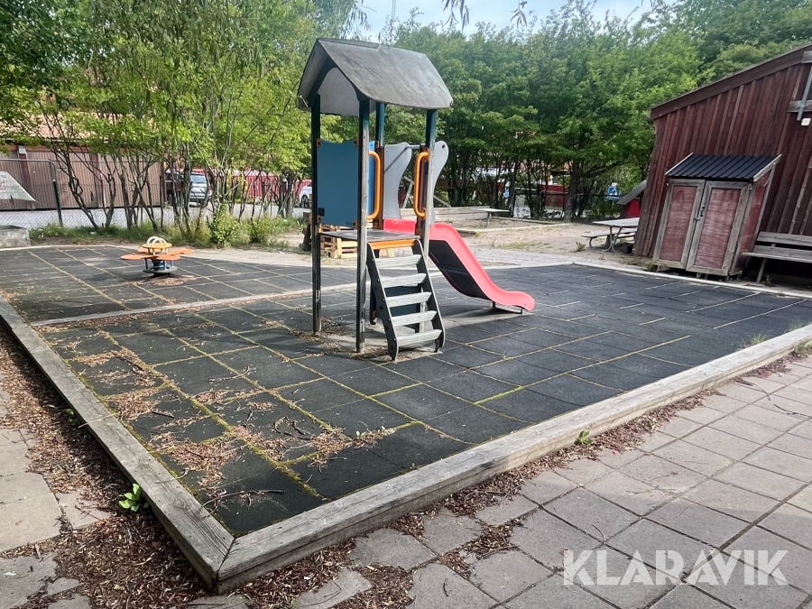 Fallskyddsmattor för lekpark ca 90st 