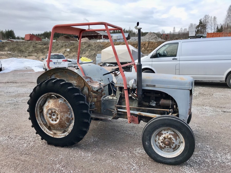 Traktor Grålle
