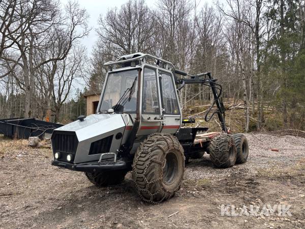 Skotare Malwa 460 med skördaraggregat / Grip / Flak