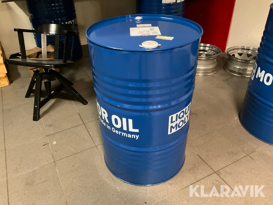 Olja Liqui Moly Motorolja 4t synth 5w-40 race fat 205L oöppnad