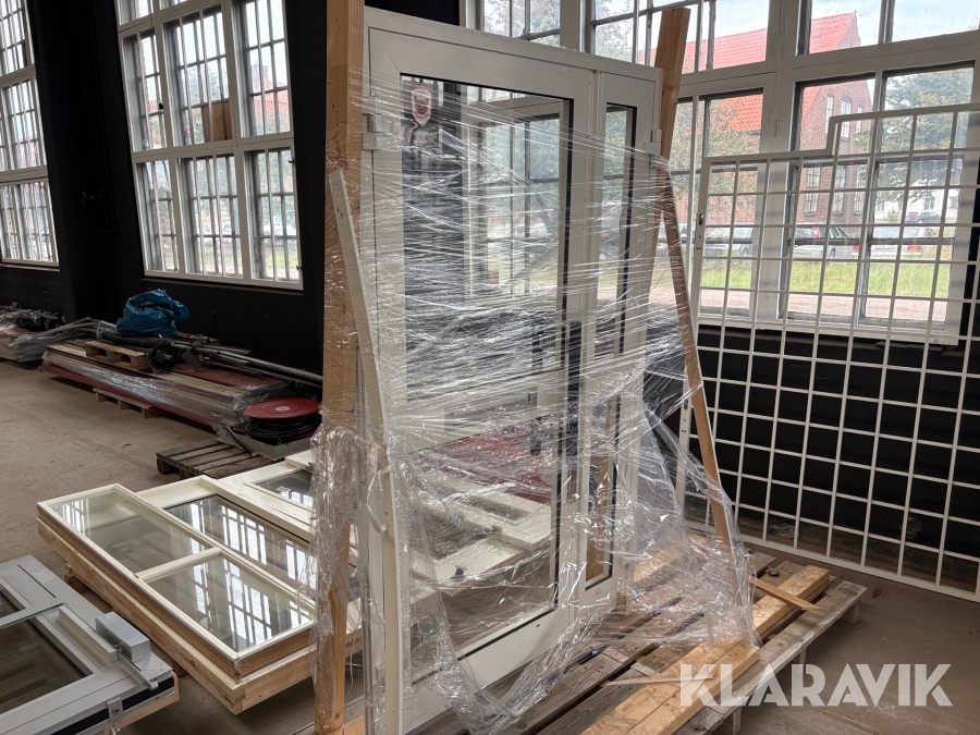 Dörrparti med glas 1280x2100mm