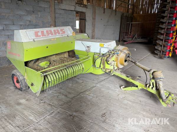 Småbalspress Claas Markant 51