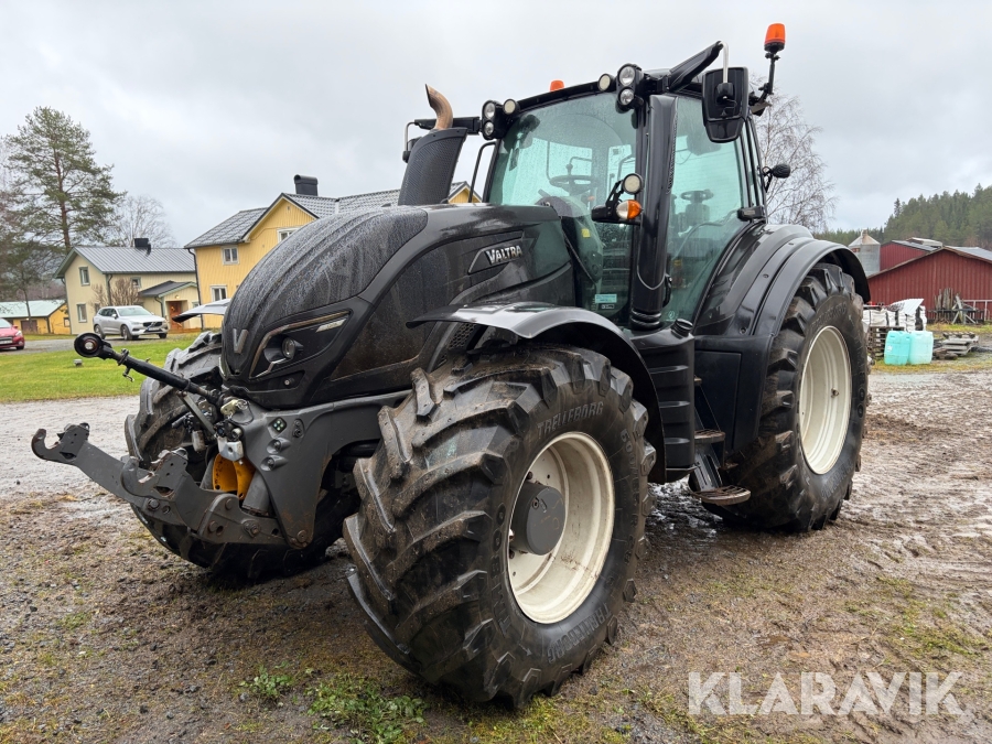 Traktor Valtra T234 Twin track