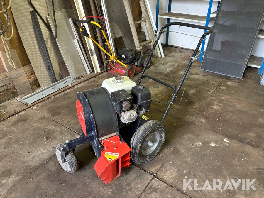 Lövblås Trilo BL200