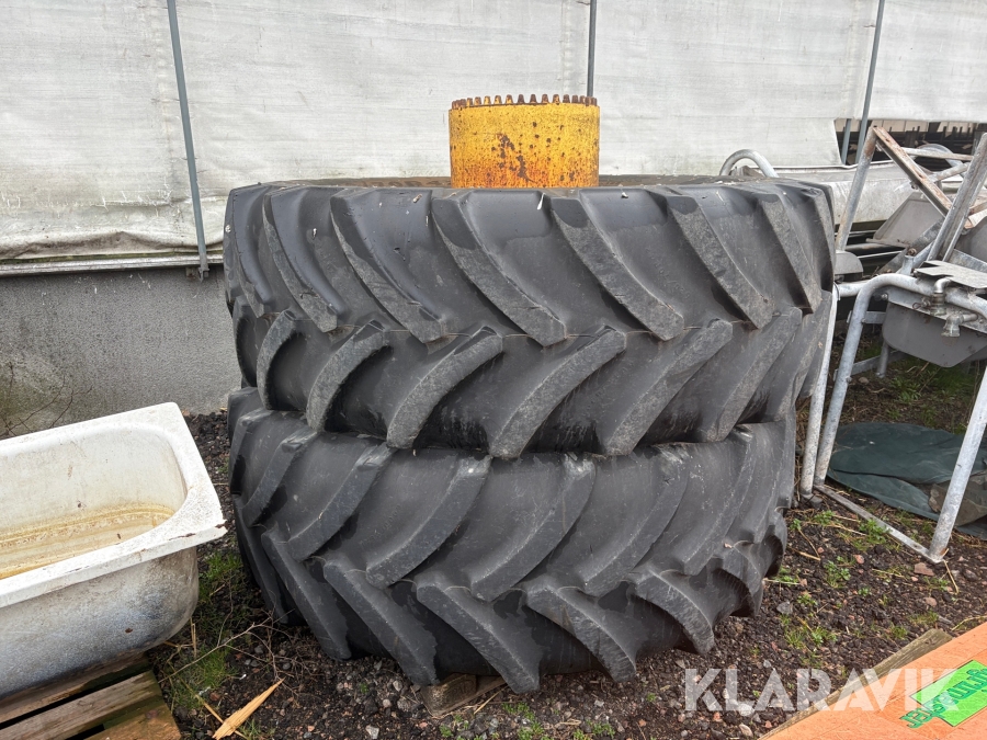 Dubbelmontage med distansringar och spännare Goodyear