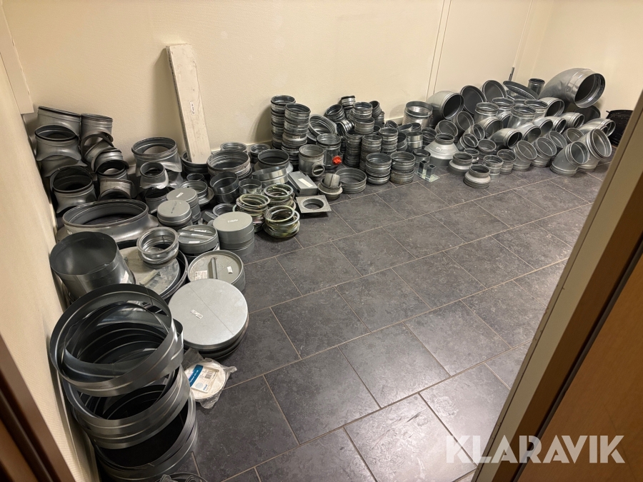 Ventilationsrör och kopplingar