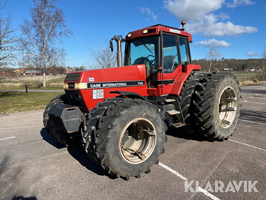 Traktor Case IH 7130 Magnum med Dubbelmontage