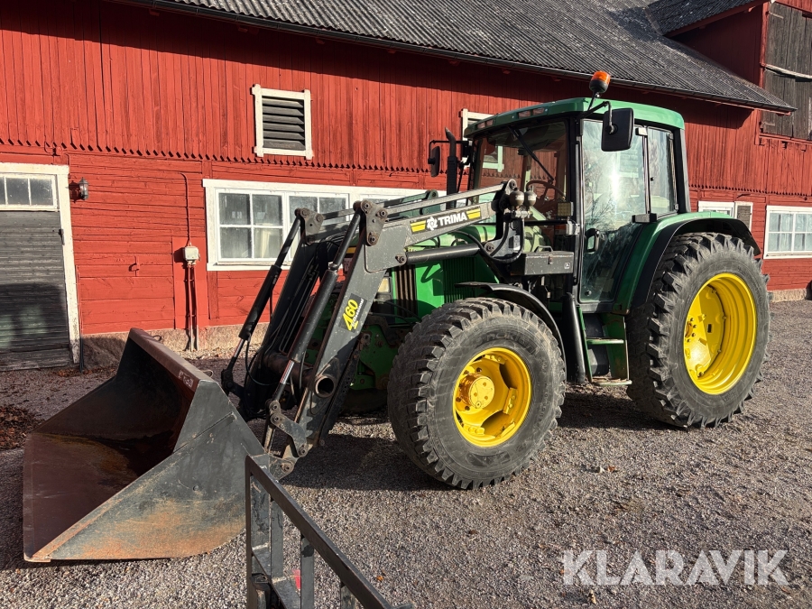 Traktor med lastare John Deere 6210
