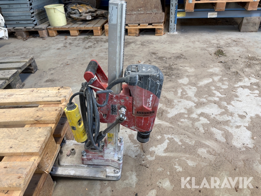 Kärnborrmaskin med stativ Hilti DD 120