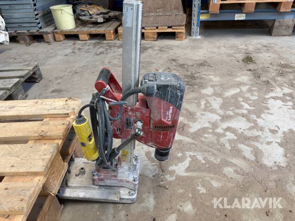 Kärnborrmaskin med stativ Hilti DD 120
