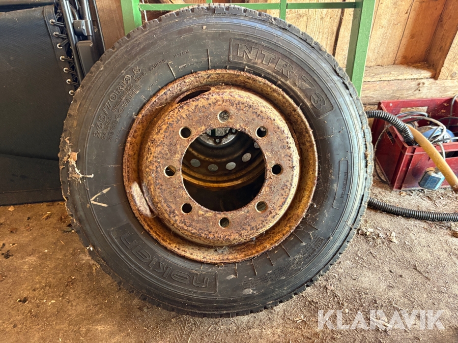 Släpdäck Nokian 265/70R19.5 1st 