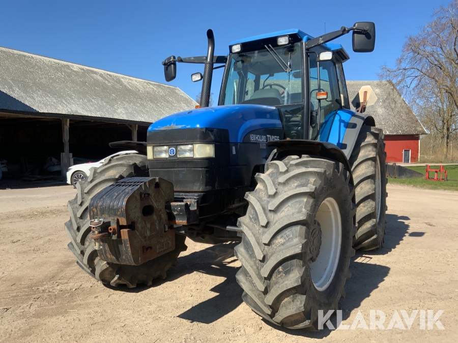 Traktor New Holland TM 165, Töreboda, Klaravik auktioner