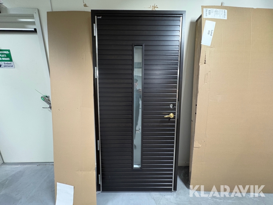 Ytterdörr KASKI Moskva med laserad karm