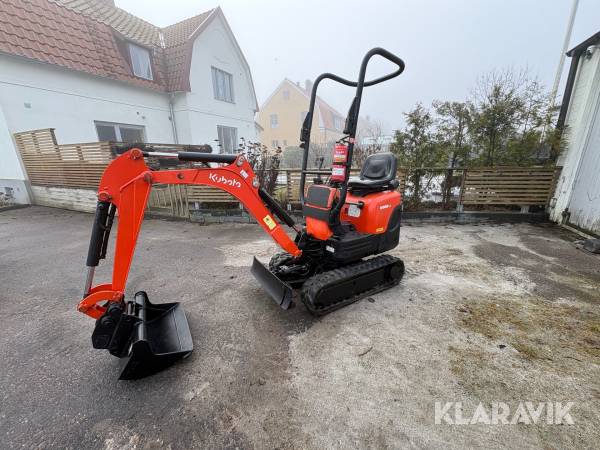 Grävmaskin Kubota K008-3 Med maskinsläp och skopor