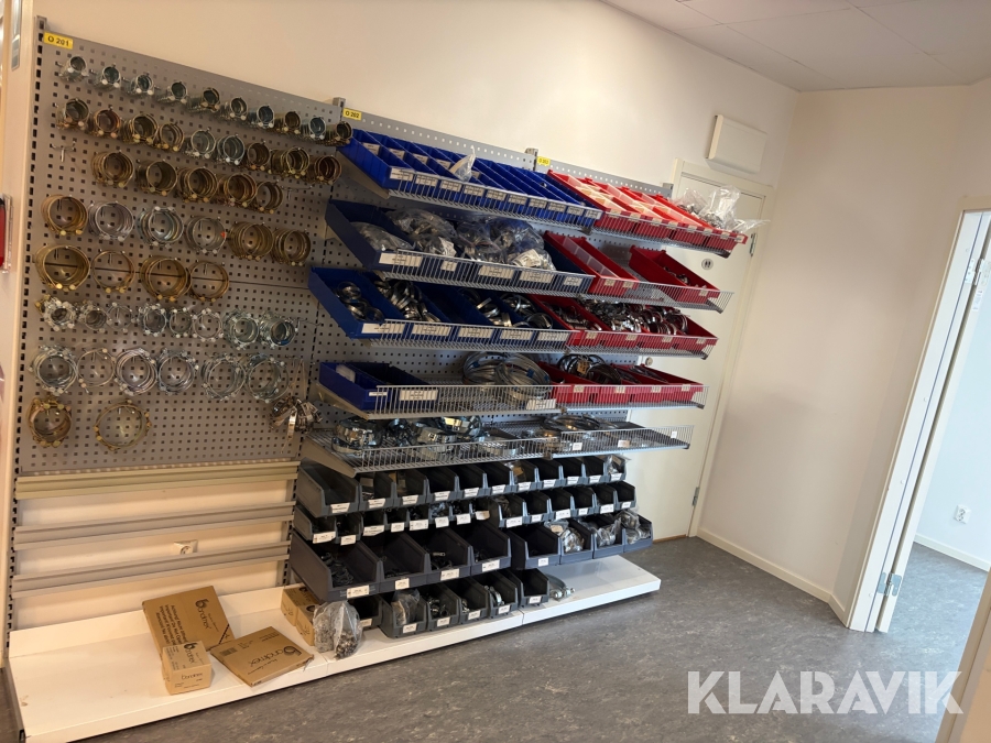 Slangklämmor med hyllsytem