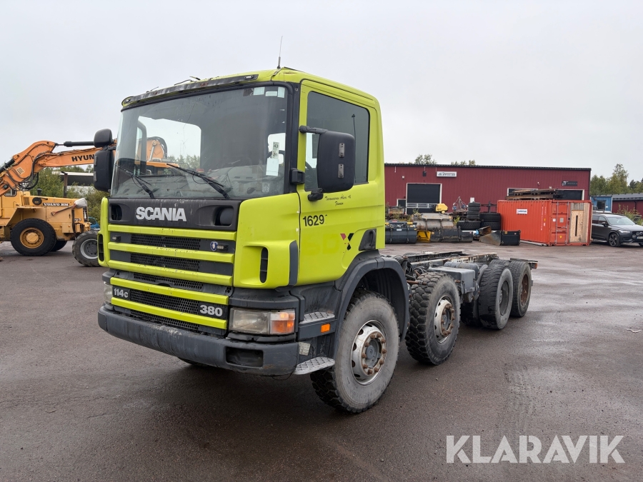 Lastbil 8x4 Scania 114C 380