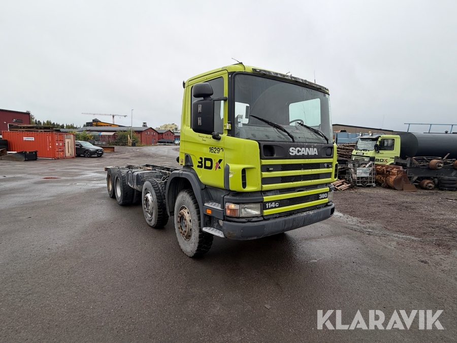 Lastbil 8x4 Scania 114C 380