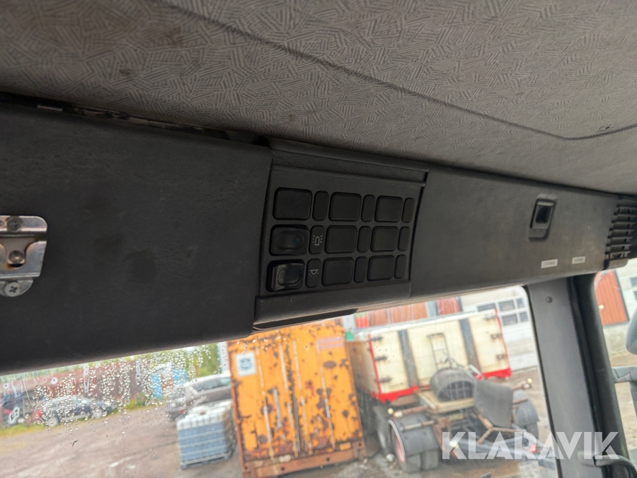 Lastbil 8x4 Scania 114C 380