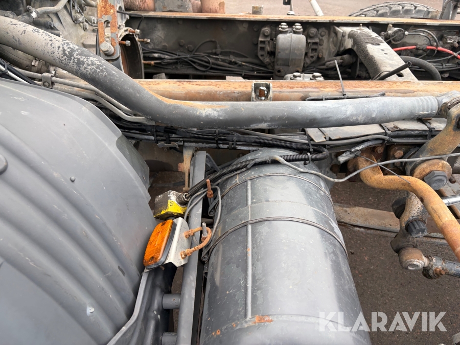 Lastbil 8x4 Scania 114C 380