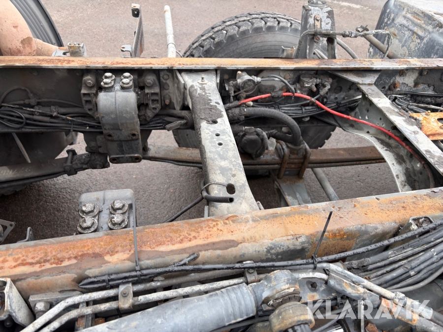 Lastbil 8x4 Scania 114C 380