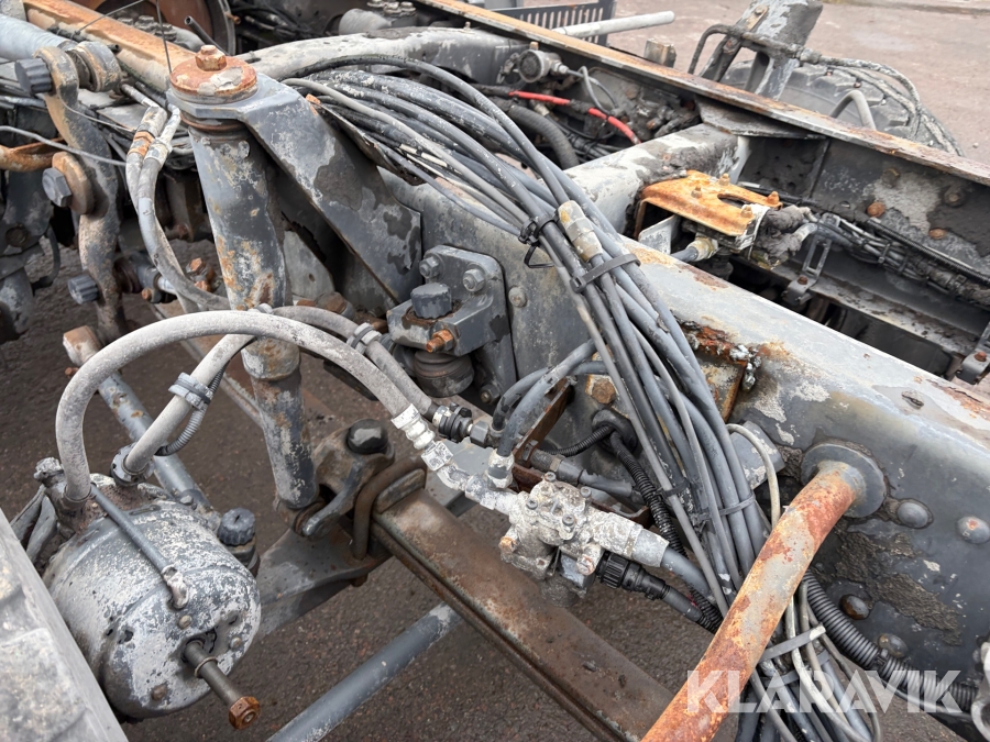 Lastbil 8x4 Scania 114C 380