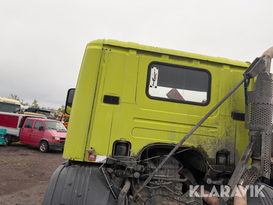 Lastbil 8x4 Scania 114C 380