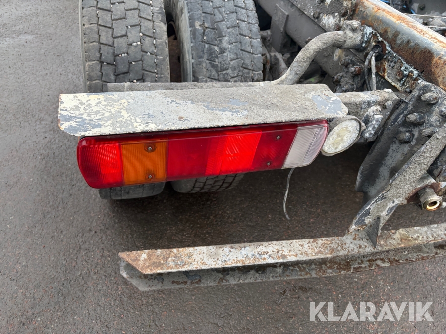 Lastbil 8x4 Scania 114C 380