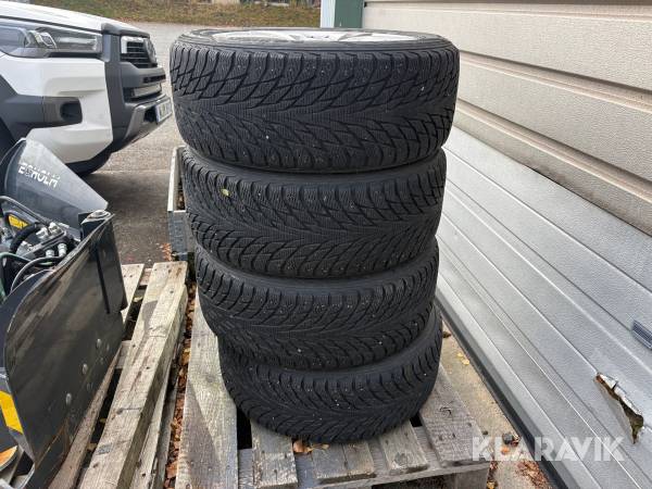 Åretrunt-däck Nokian Hakkapeliitta R2 225/55R17 4st
