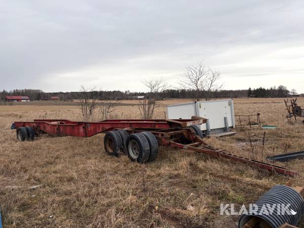 3-axlad vagnschassi Mjölby Släp & trailer VFL4 12 536