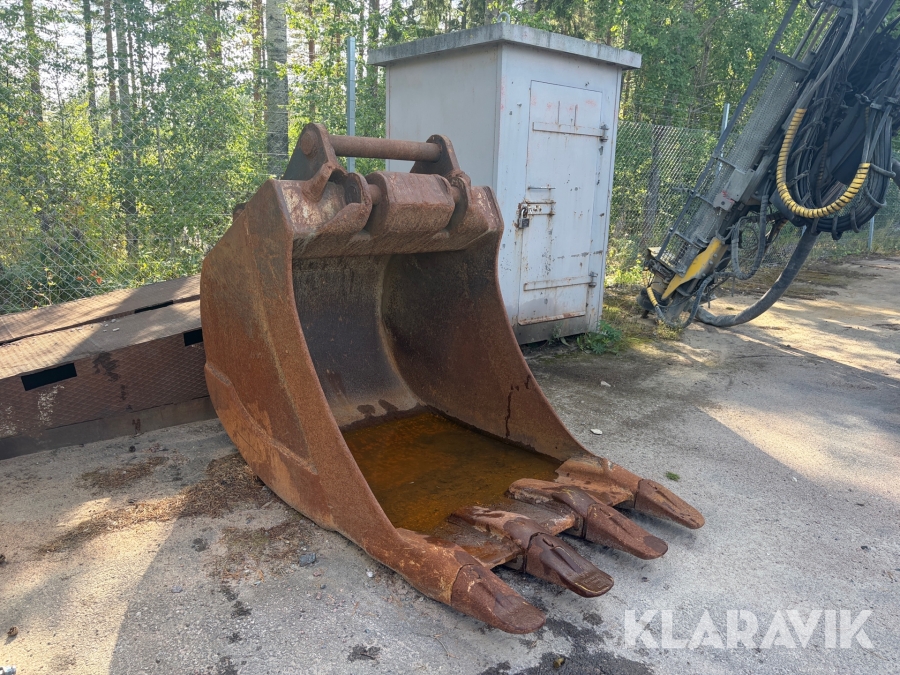 Grävskopa / tandskopa S70